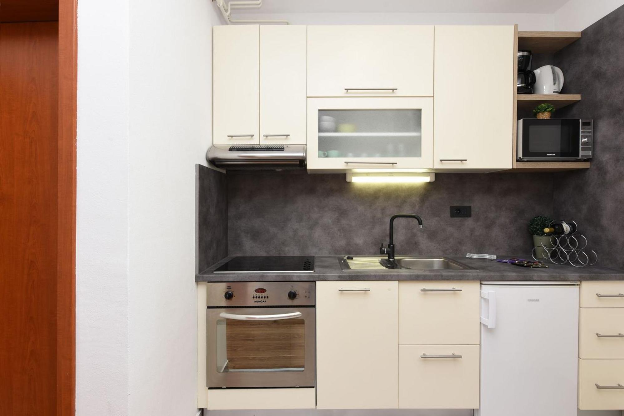 Apartments Amari ستاريغغاد باكلينتسا المظهر الخارجي الصورة
